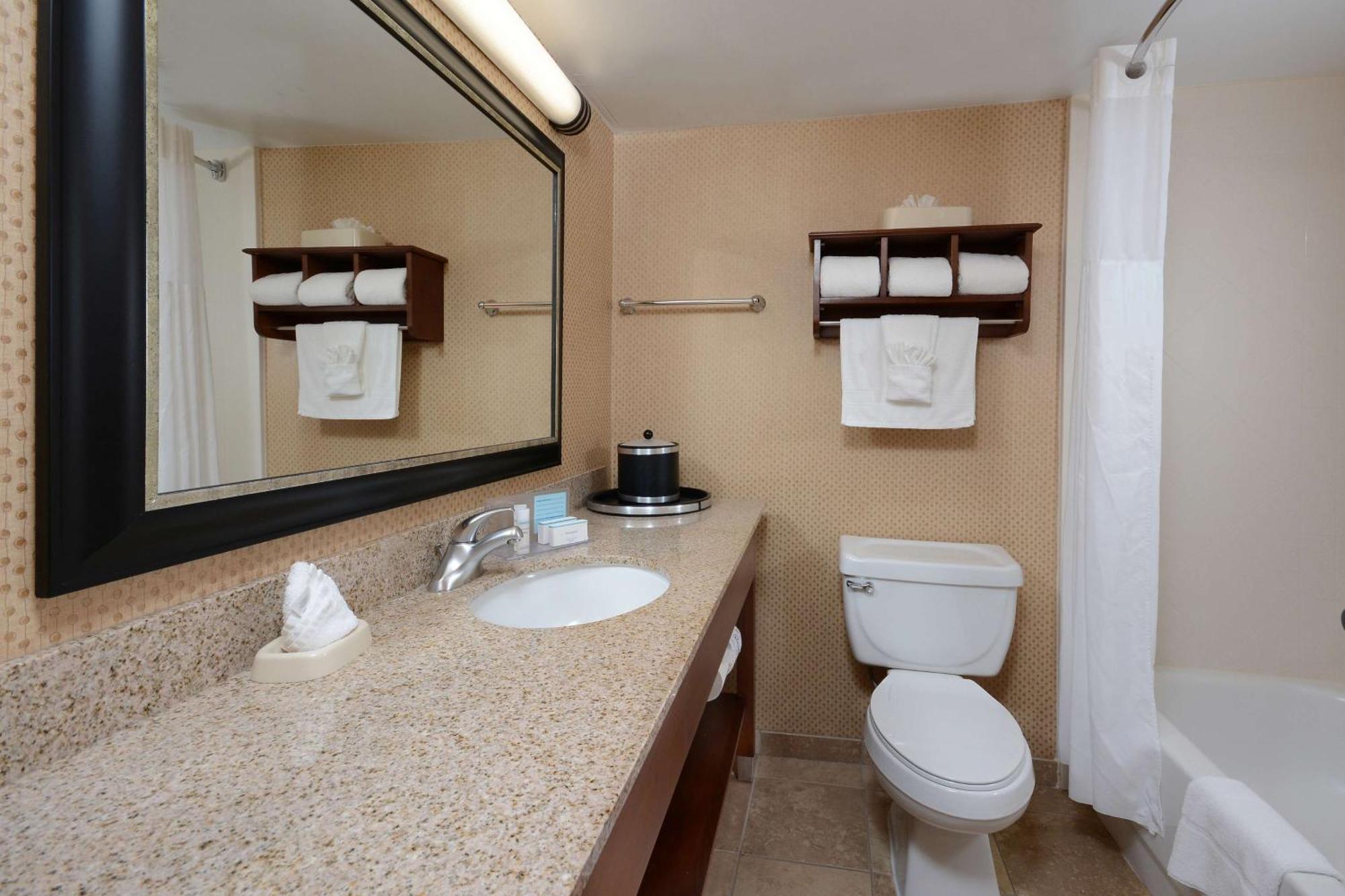 Hampton Inn Raleigh/Durham Airport Morrisville Bagian luar foto
